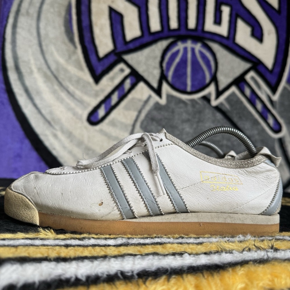 Size 9 - adidas Originals Italia 2003 White Silver Metallic 382384 Men's